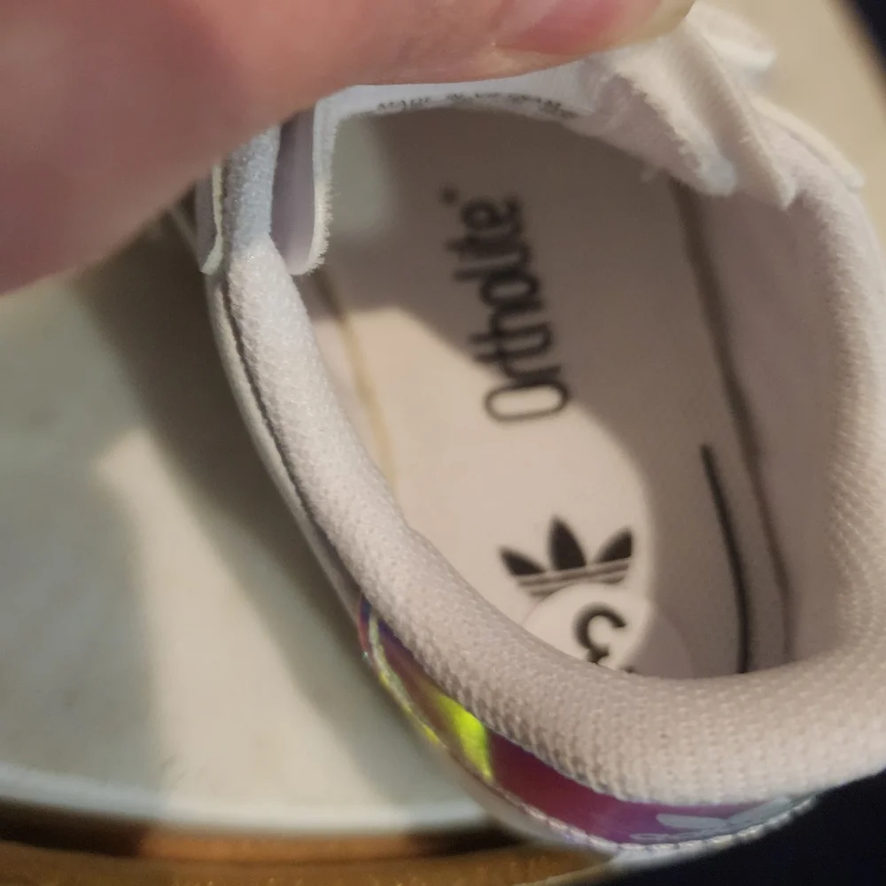 Adidas Superstar Crib Pre Walker baby girl shoes in white Iridescent (3 Sizes)